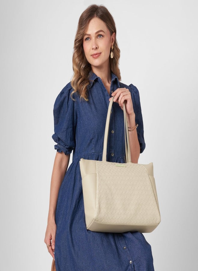 كابريس حقيبة حمل كبيرة من كابريس باتريشيا للنساء، متوافقة مع أجهزة الكمبيوتر المحمولة مقاس 14 بوصة | أنيقة ومتينة وواسعة مع جيوب متعددة وجيب خلفي بسحاب للعمل والسفر والاستخدام اليومي (بيج داكن) - Image 2